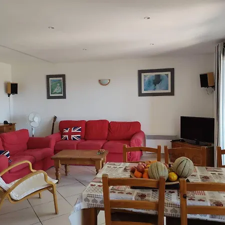 빌라 3 Avec Terrasse, 6 Pers, Proche Plage, Wi-fi Gratuit, Quartier Agreable - Fr-1-81-146 *