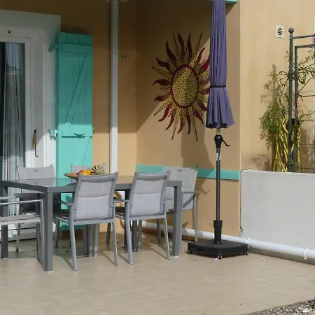 빌라 3 Avec Terrasse, 6 Pers, Proche Plage, Wi-fi Gratuit, Quartier Agreable - Fr-1-81-146 루케이트