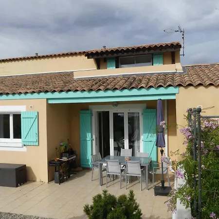 빌라 3 Avec Terrasse, 6 Pers, Proche Plage, Wi-fi Gratuit, Quartier Agreable - Fr-1-81-146 *